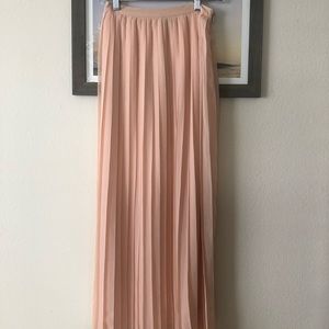 Maxi Pleated Skirt-Urban Outfitters